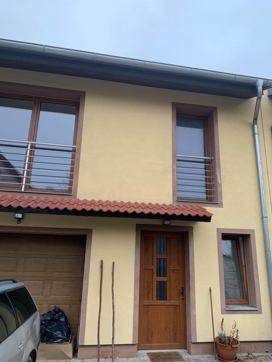 Prenájom domu 250 m², pozemok 200 m², Pod Viaduktem, Praha, Praha Prenájom domu 250 m², pozemok 200 m², Pod Viaduktem, Praha, Praha