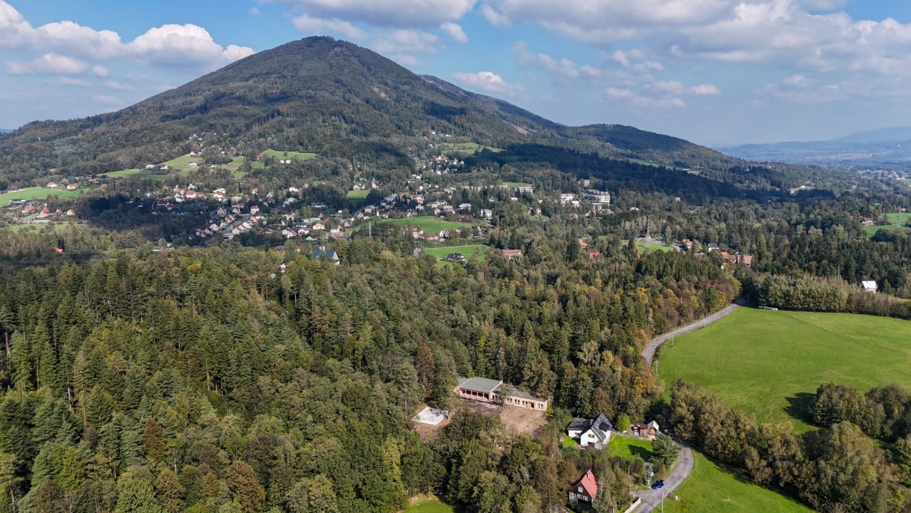 Predaj pozemku 8.257 m², Kunčice pod Ondřejníkem, Moravskoslezský kraj Predaj pozemku 8.257 m², Kunčice pod Ondřejníkem, Moravskoslezský kraj