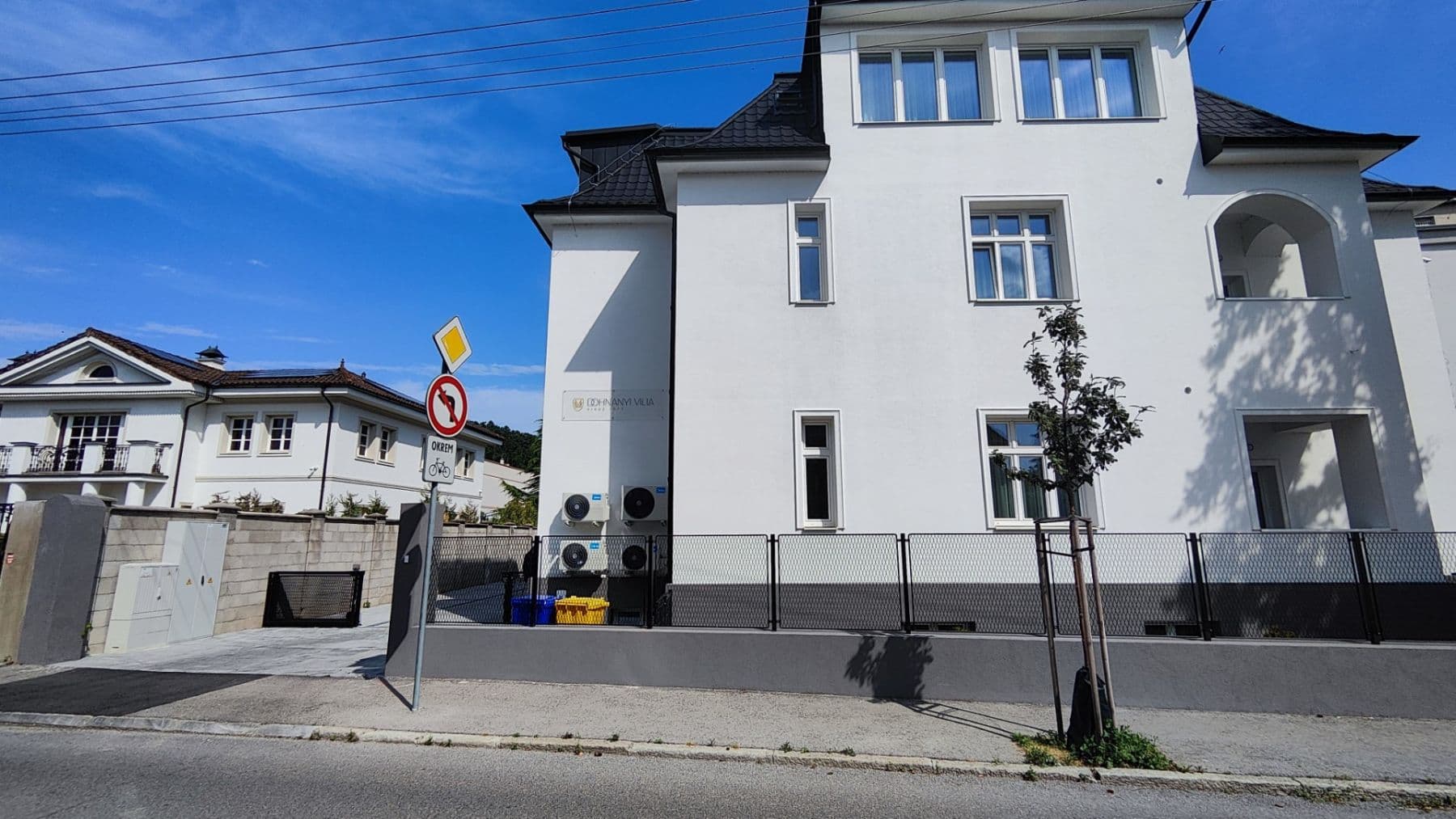 Prenájom garáže 20 m², Piaristická, Trenčín, Trenčiansky kraj Prenájom garáže 20 m², Piaristická, Trenčín, Trenčiansky kraj