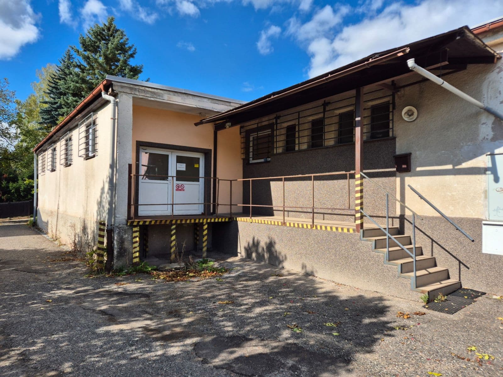 Predaj nebytového priestoru 450 m², Lomní, Trutnov, Královéhradecký kraj Predaj nebytového priestoru 450 m², Lomní, Trutnov, Královéhradecký kraj