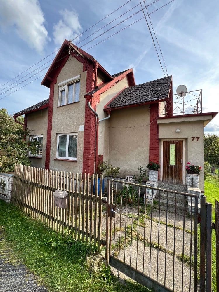 Predaj domu 260 m², pozemek 1.000 m², Růžová, Plesná, Karlovarský kraj Predaj domu 260 m², pozemek 1.000 m², Růžová, Plesná, Karlovarský kraj