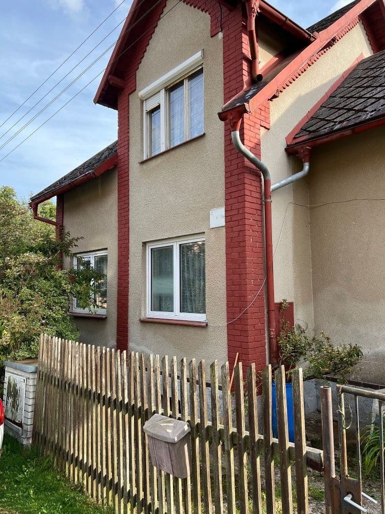 Predaj domu 260 m², pozemek 1.000 m², Růžová, Plesná, Karlovarský kraj Predaj domu 260 m², pozemek 1.000 m², Růžová, Plesná, Karlovarský kraj