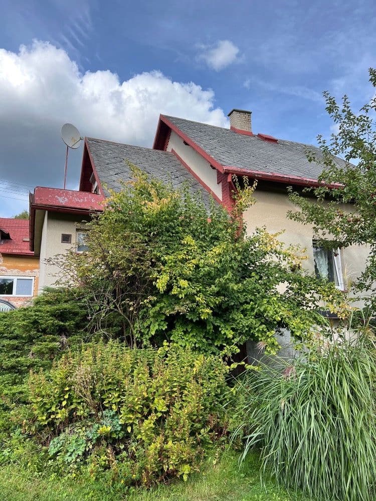 Predaj domu 260 m², pozemek 1.000 m², Růžová, Plesná, Karlovarský kraj Predaj domu 260 m², pozemek 1.000 m², Růžová, Plesná, Karlovarský kraj