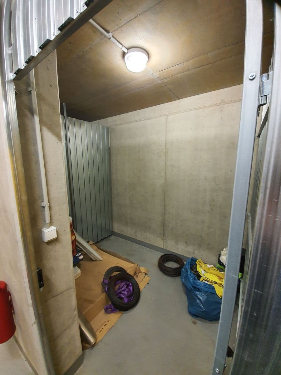 Prenájom bytu 2-izbový 53 m², Ferrariho, Praha, Praha Prenájom bytu 2-izbový 53 m², Ferrariho, Praha, Praha