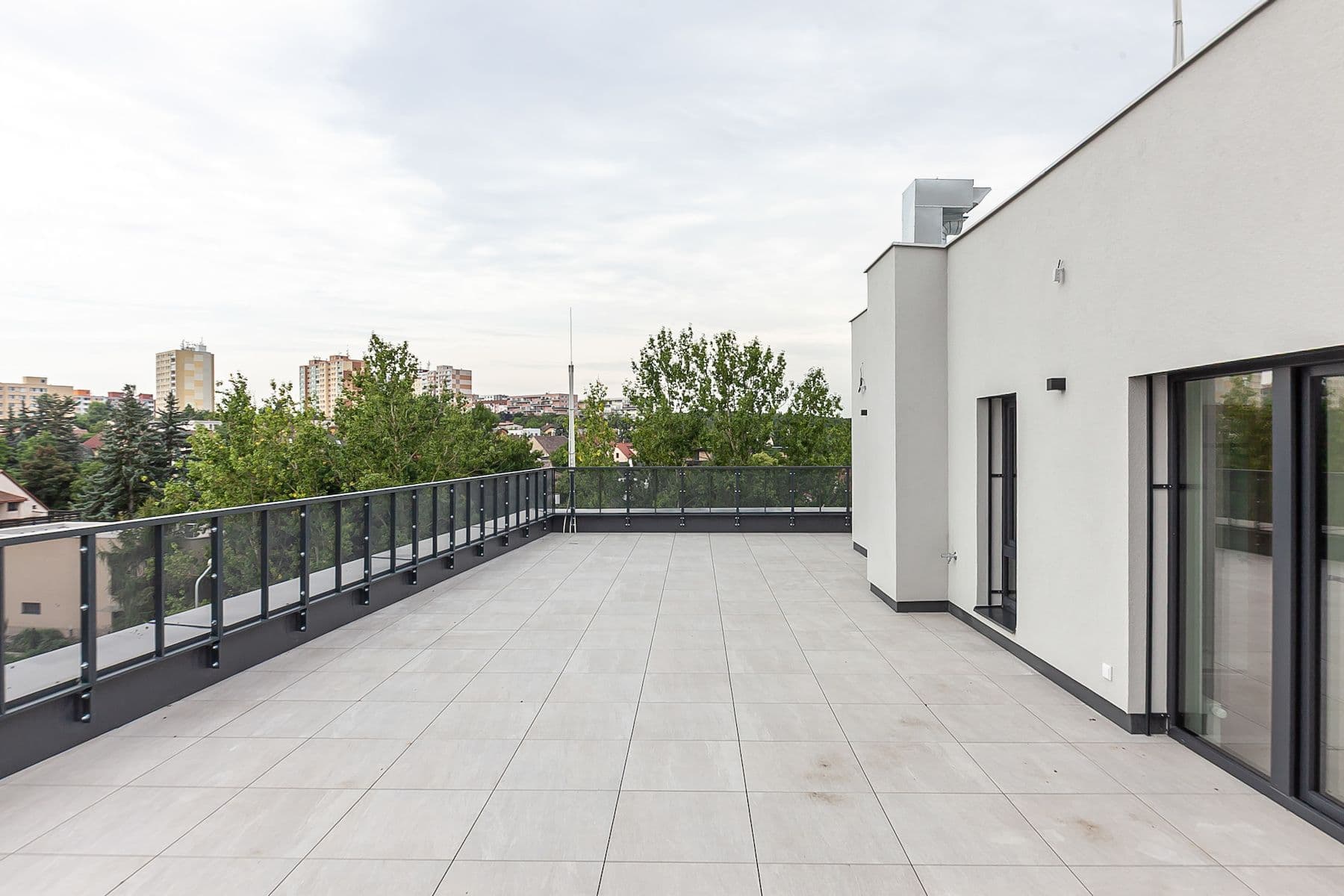 Predaj bytu 4-izbový 120 m², Milánská, Praha, Praha Predaj bytu 4-izbový 120 m², Milánská, Praha, Praha