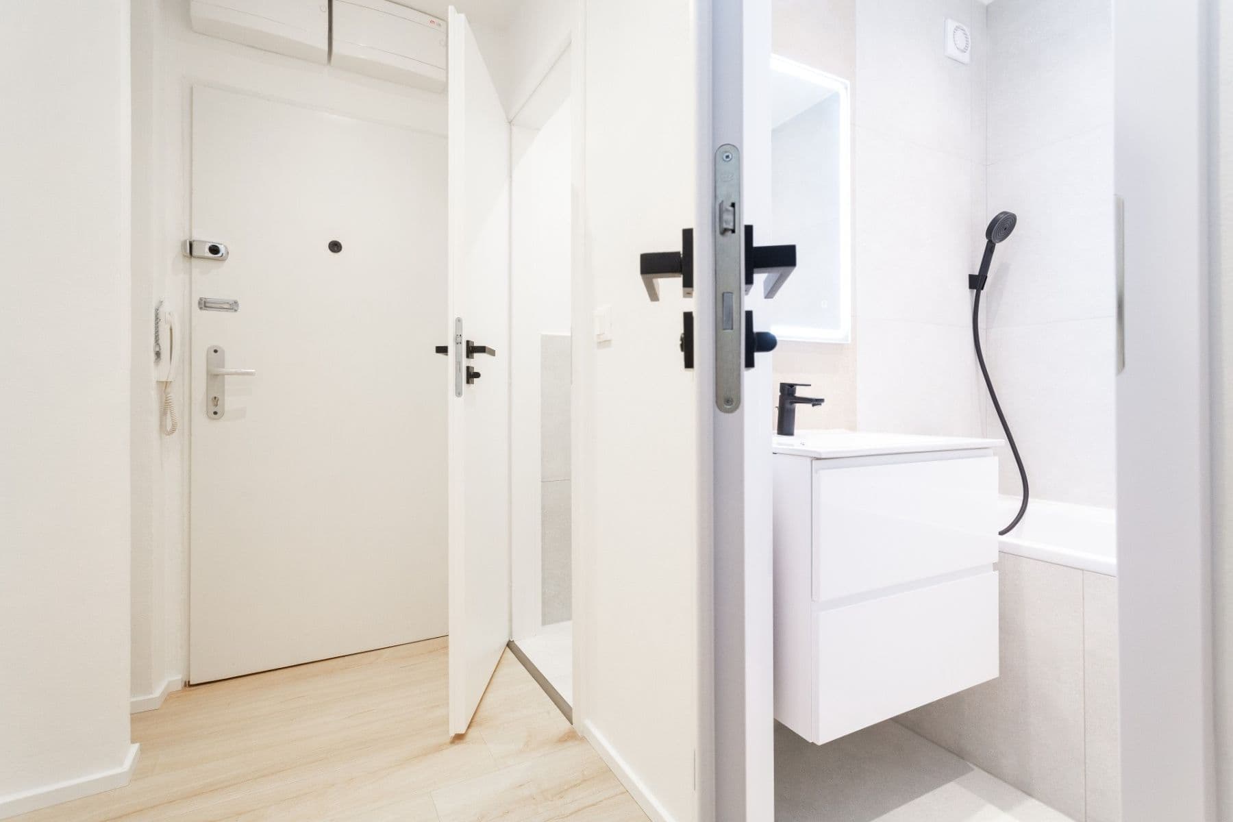 Predaj bytu 2-izbový 44 m², Pod Rapidem, Praha, Praha Predaj bytu 2-izbový 44 m², Pod Rapidem, Praha, Praha