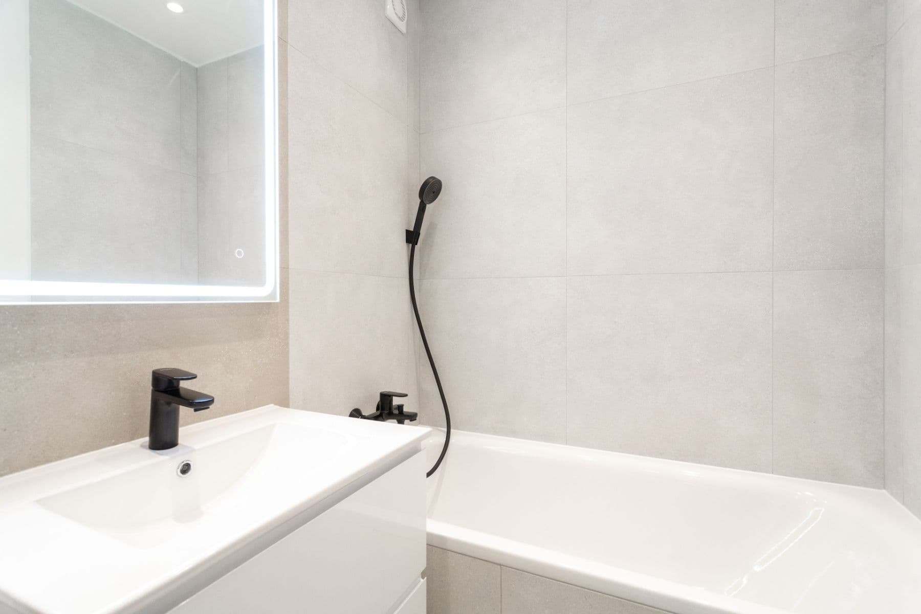 Predaj bytu 2-izbový 44 m², Pod Rapidem, Praha, Praha Predaj bytu 2-izbový 44 m², Pod Rapidem, Praha, Praha