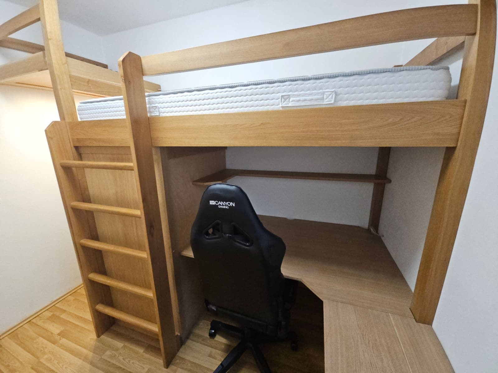 Predaj bytu 4-izbový 141 m², Sušilova, Praha, Praha Predaj bytu 4-izbový 141 m², Sušilova, Praha, Praha