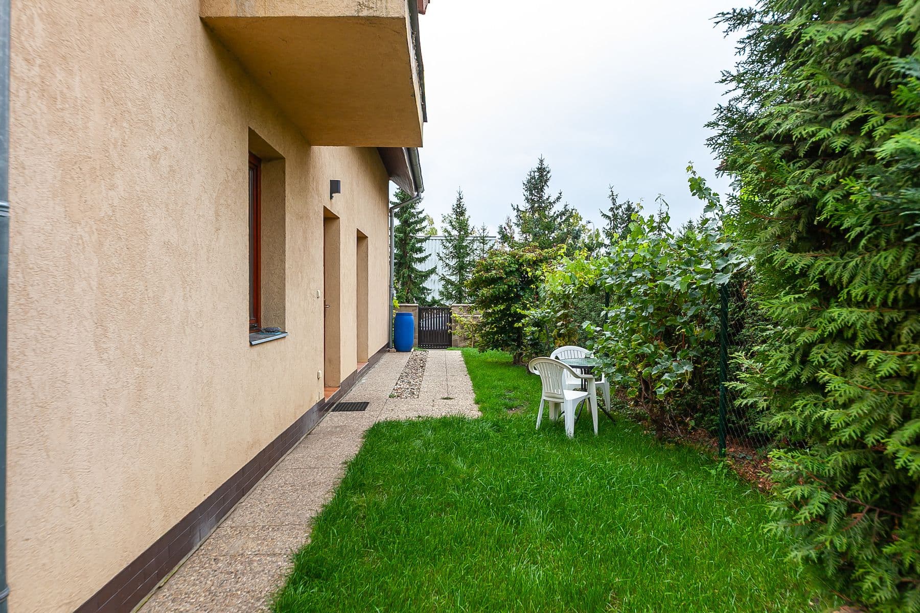 Predaj bytu 4-izbový 371 m², Palouky, Hostivice, Středočeský kraj Predaj bytu 4-izbový 371 m², Palouky, Hostivice, Středočeský kraj