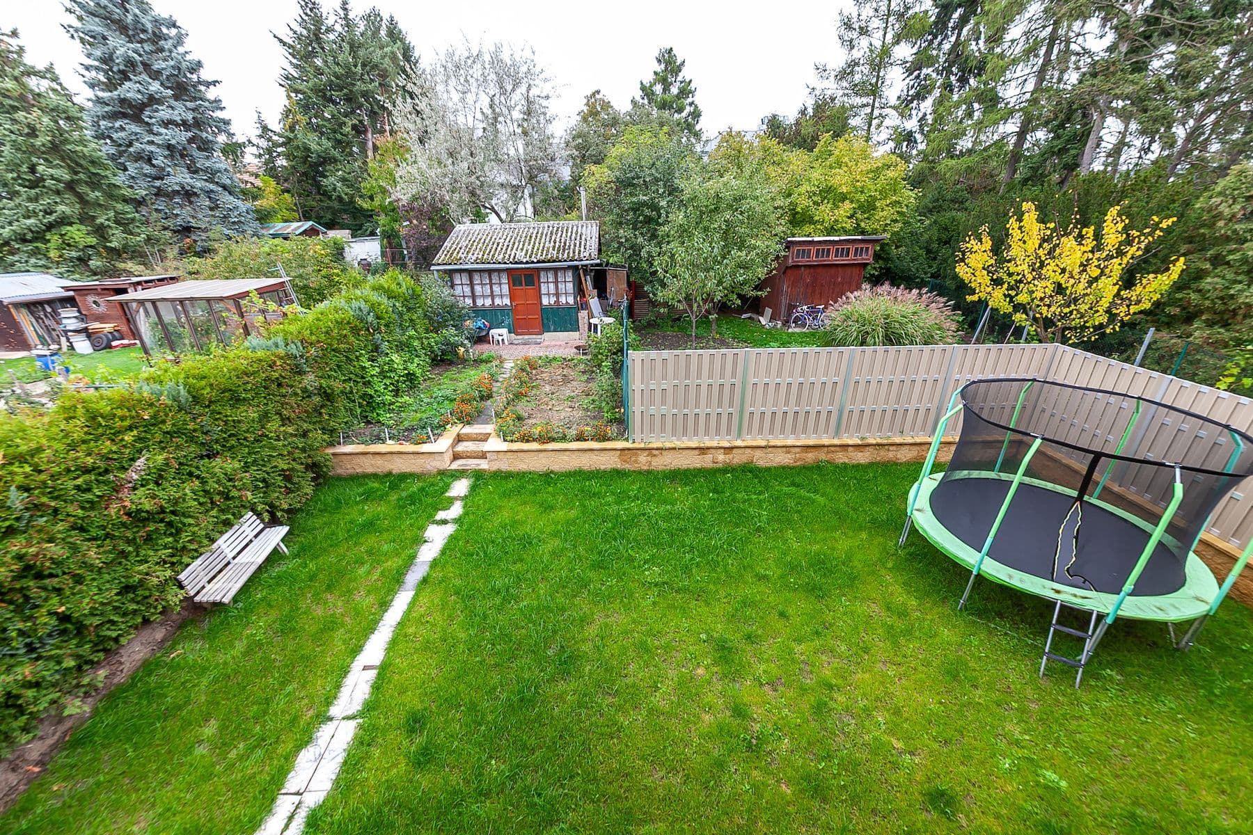 Predaj bytu 4-izbový 371 m², Palouky, Hostivice, Středočeský kraj Predaj bytu 4-izbový 371 m², Palouky, Hostivice, Středočeský kraj