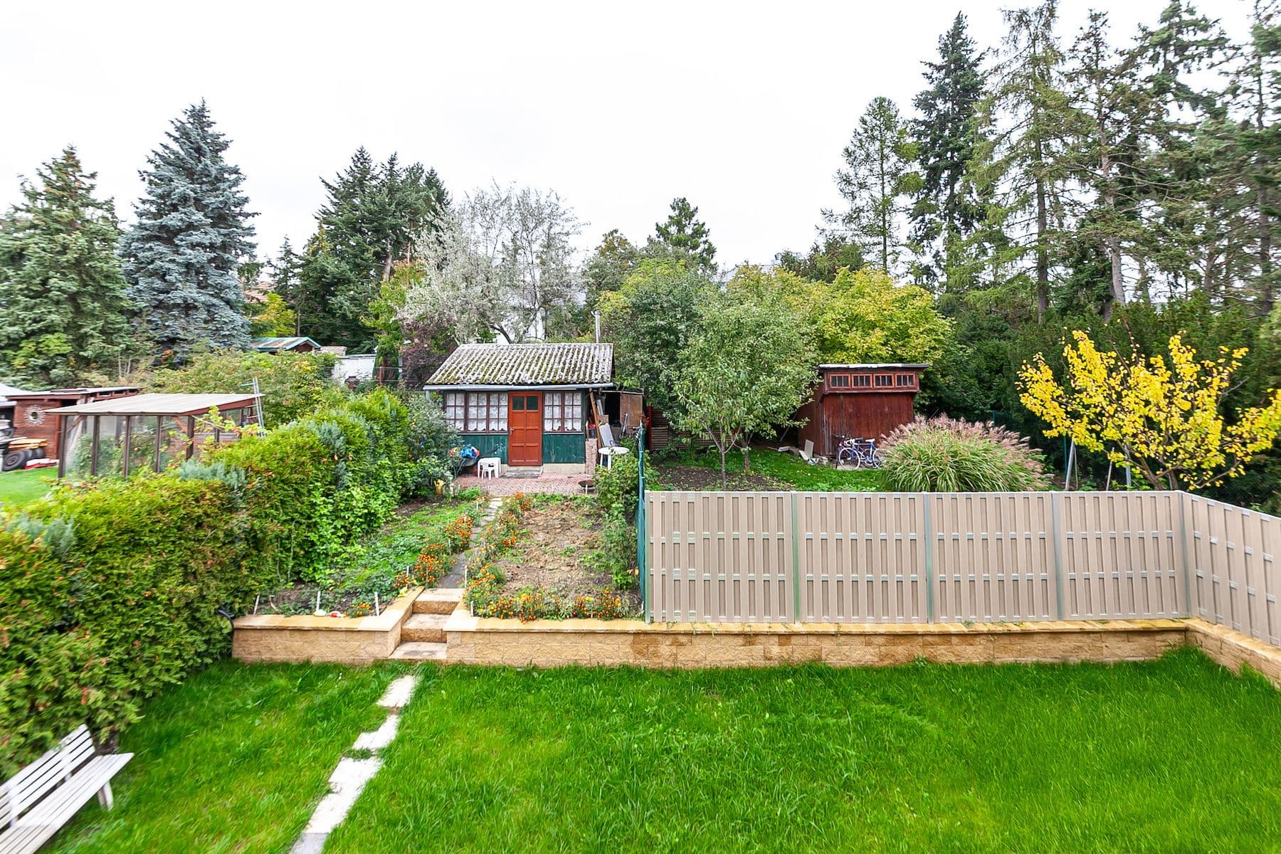 Predaj bytu 4-izbový 371 m², Palouky, Hostivice, Středočeský kraj Predaj bytu 4-izbový 371 m², Palouky, Hostivice, Středočeský kraj