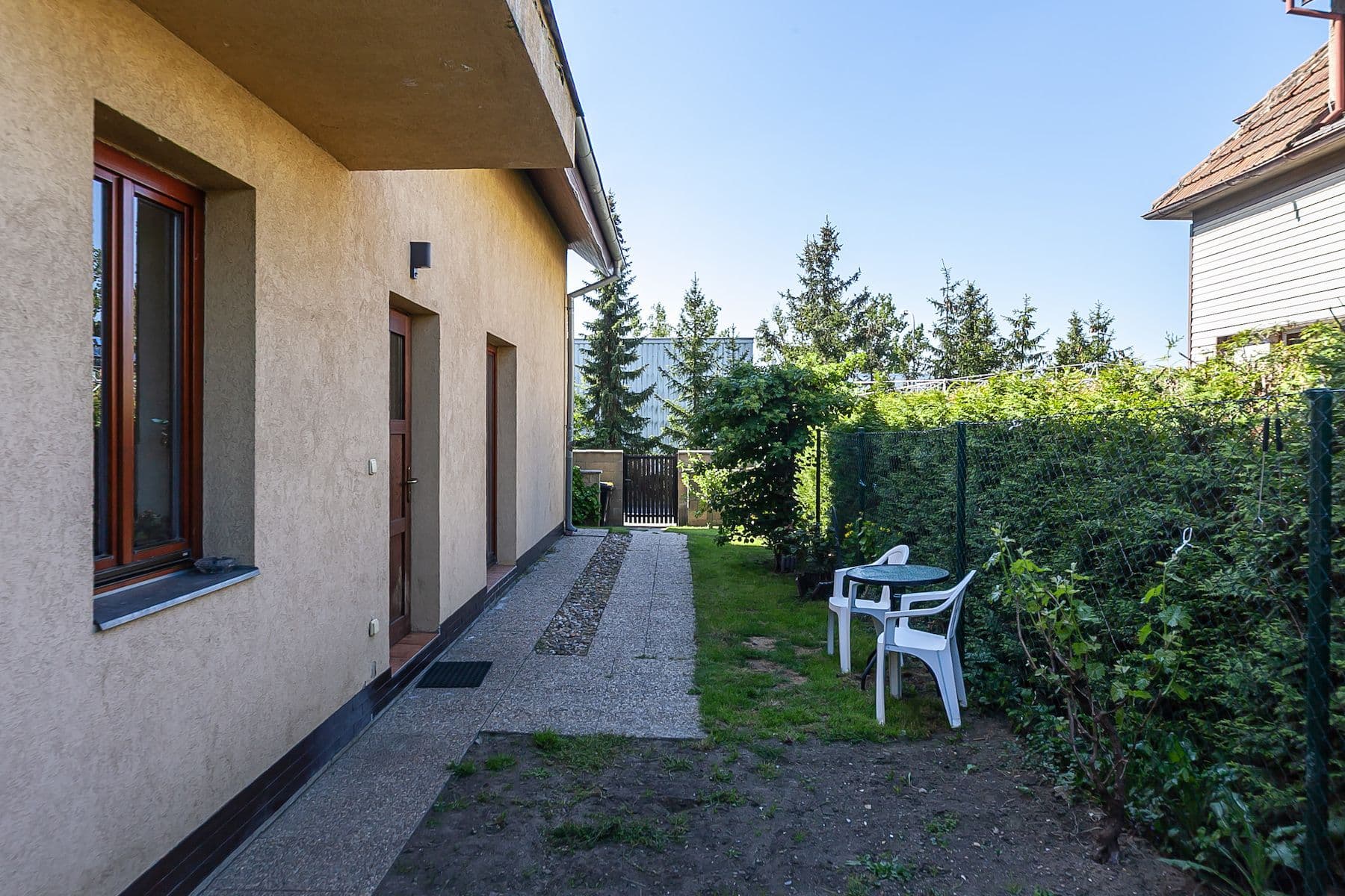 Predaj bytu 4-izbový 371 m², Palouky, Hostivice, Středočeský kraj Predaj bytu 4-izbový 371 m², Palouky, Hostivice, Středočeský kraj