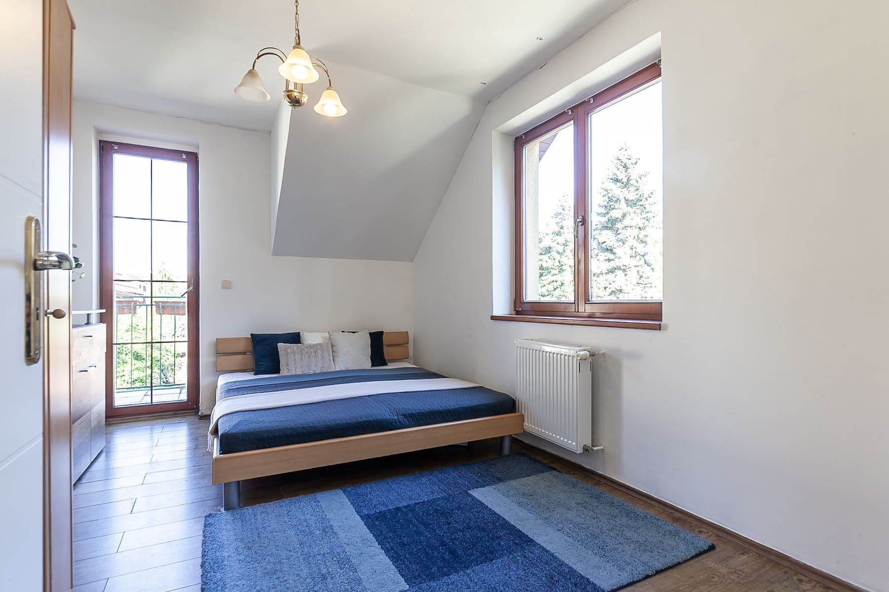 Predaj bytu 4-izbový 371 m², Palouky, Hostivice, Středočeský kraj Predaj bytu 4-izbový 371 m², Palouky, Hostivice, Středočeský kraj