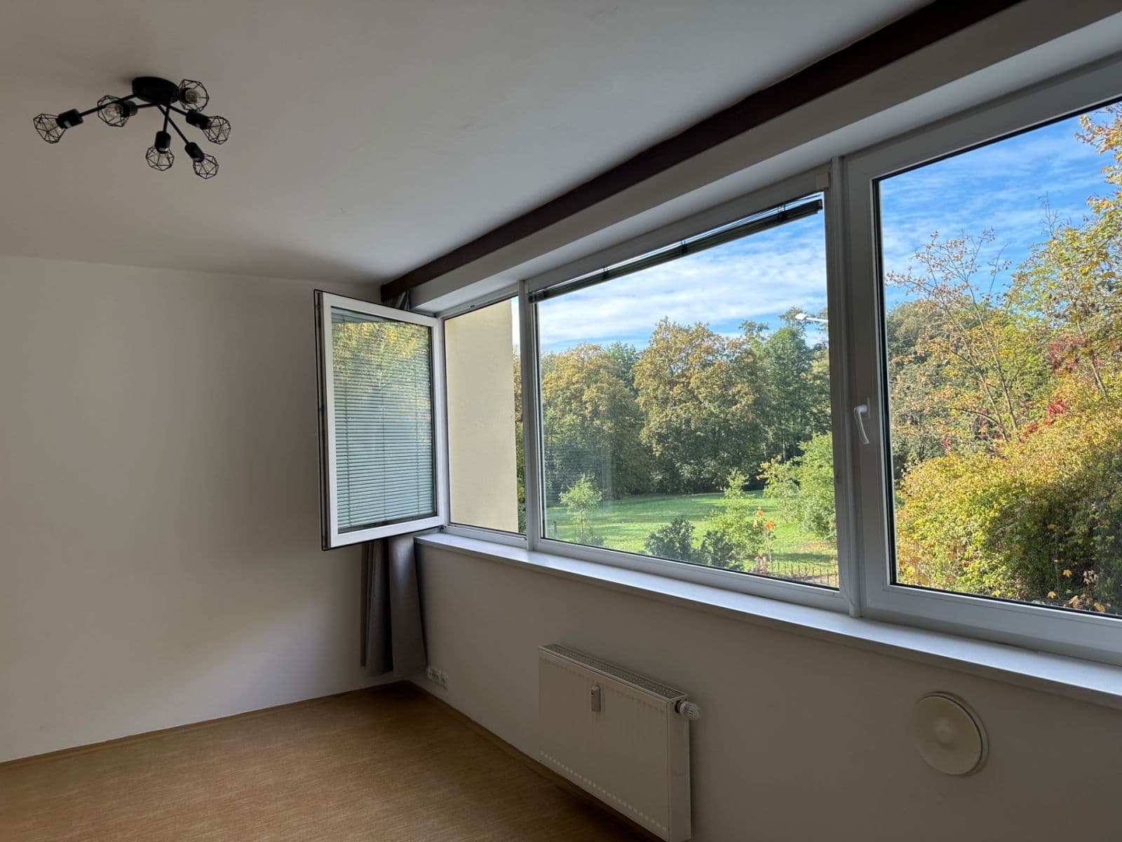 Prenájom bytu 1-izbový 36 m², Zahradníčkova, Praha, Praha Prenájom bytu 1-izbový 36 m², Zahradníčkova, Praha, Praha