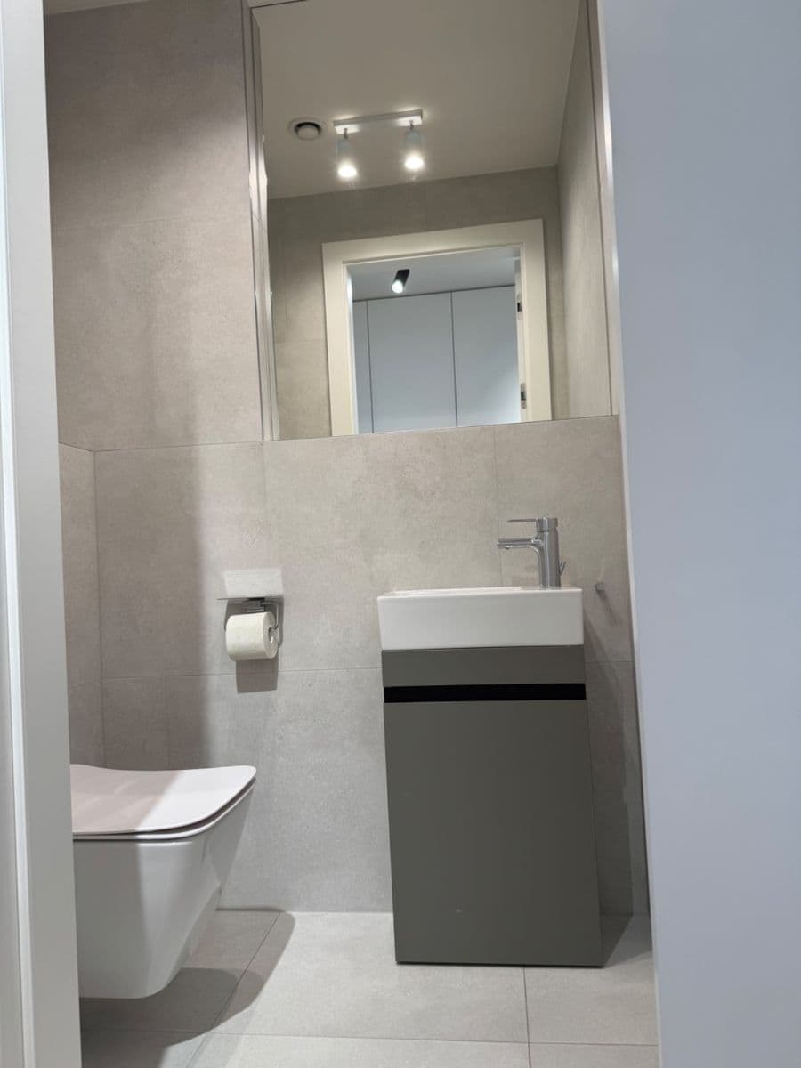 Predaj bytu 3-izbový 96 m², Hodonínská, Praha, Praha Predaj bytu 3-izbový 96 m², Hodonínská, Praha, Praha