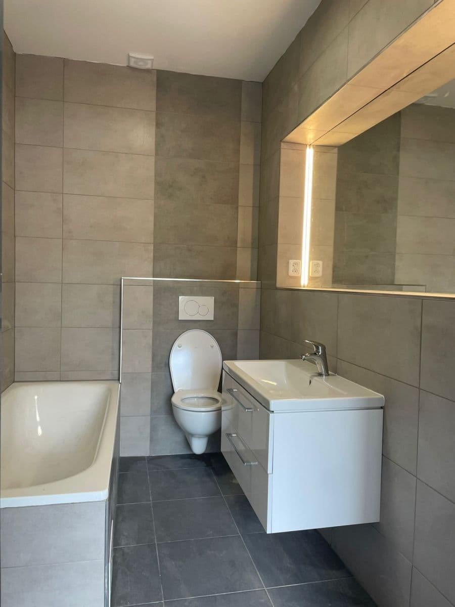 Prenájom domu 103 m², pozemek 100 m², náměstí Svobody, Šternberk, Olomoucký kraj Prenájom domu 103 m², pozemek 100 m², náměstí Svobody, Šternberk, Olomoucký kraj