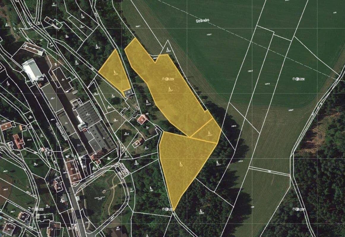 Predaj pozemku 15.134 m², Stružinec, Liberecký kraj Predaj pozemku 15.134 m², Stružinec, Liberecký kraj