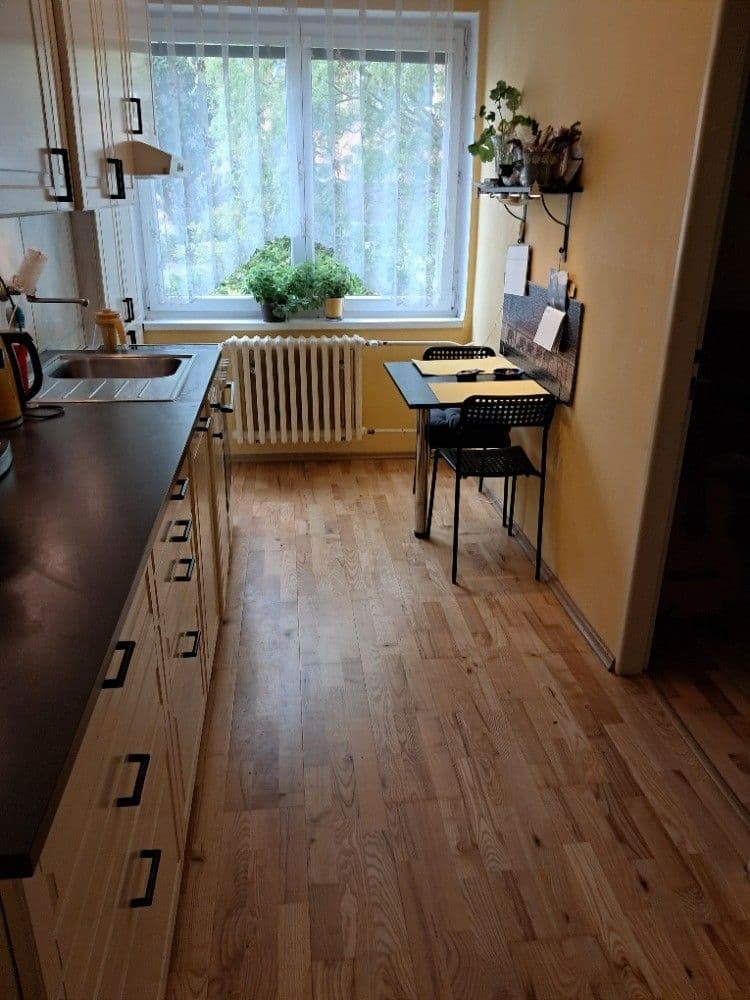 Predaj bytu 3-izbový 72 m², U Rybníčku, Velké Přílepy, Středočeský kraj Predaj bytu 3-izbový 72 m², U Rybníčku, Velké Přílepy, Středočeský kraj