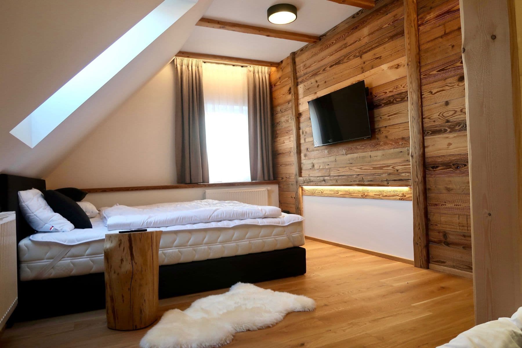 Predaj domu 200 m², pozemek 1.859 m², Rokytnice nad Jizerou, Liberecký kraj Predaj domu 200 m², pozemek 1.859 m², Rokytnice nad Jizerou, Liberecký kraj