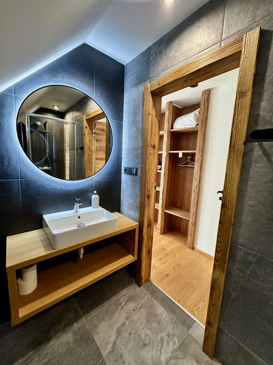 Predaj domu 200 m², pozemek 1.859 m², Rokytnice nad Jizerou, Liberecký kraj Predaj domu 200 m², pozemek 1.859 m², Rokytnice nad Jizerou, Liberecký kraj