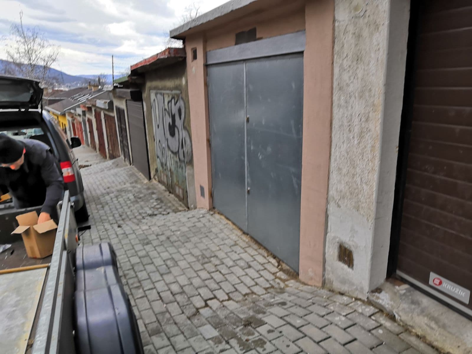 Prenájom garáže 17 m², Zeleného, Brno, Jihomoravský kraj Prenájom garáže 17 m², Zeleného, Brno, Jihomoravský kraj