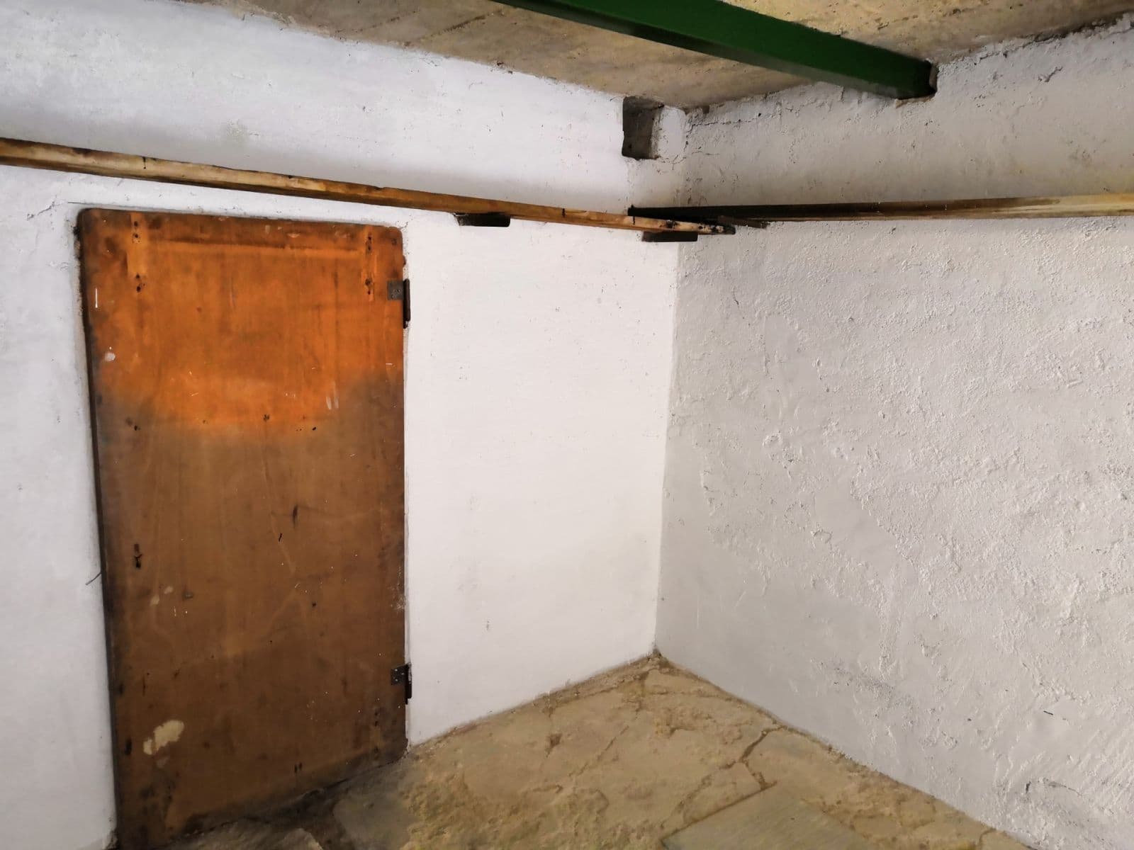 Prenájom garáže 17 m², Zeleného, Brno, Jihomoravský kraj Prenájom garáže 17 m², Zeleného, Brno, Jihomoravský kraj