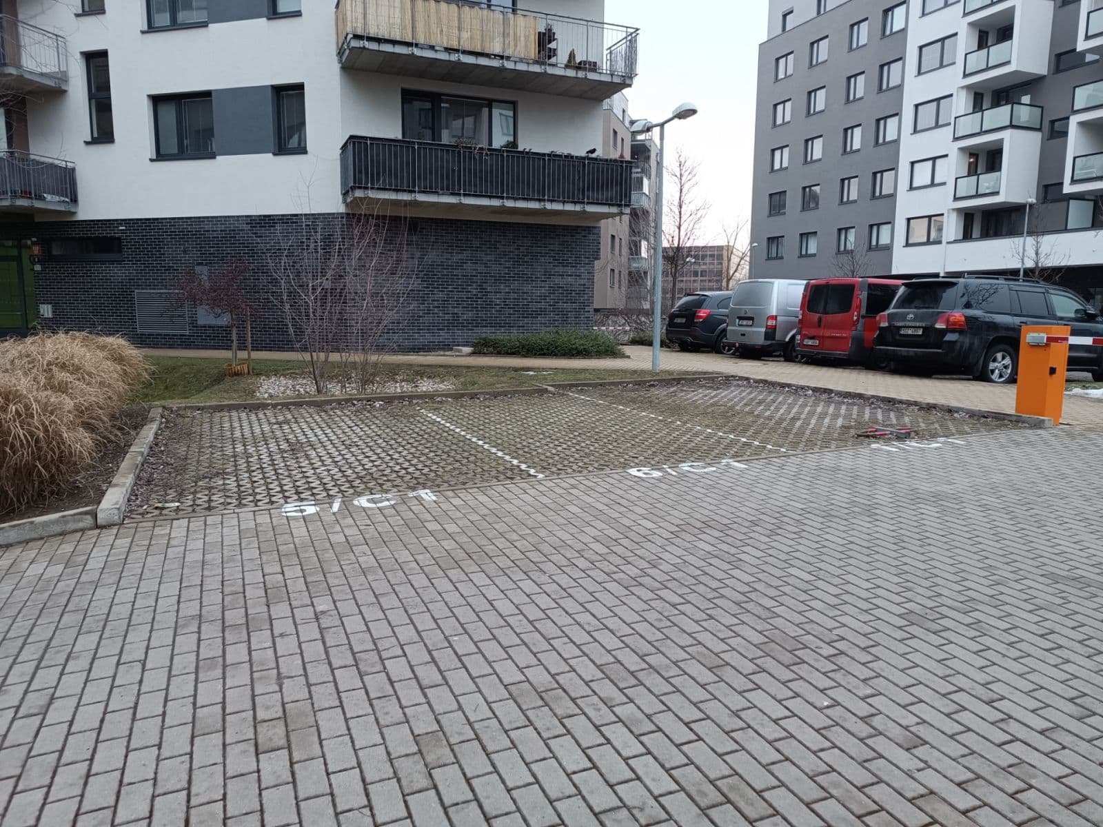 Prenájom garáže 18 m², Makedonská, Praha, Praha Prenájom garáže 18 m², Makedonská, Praha, Praha