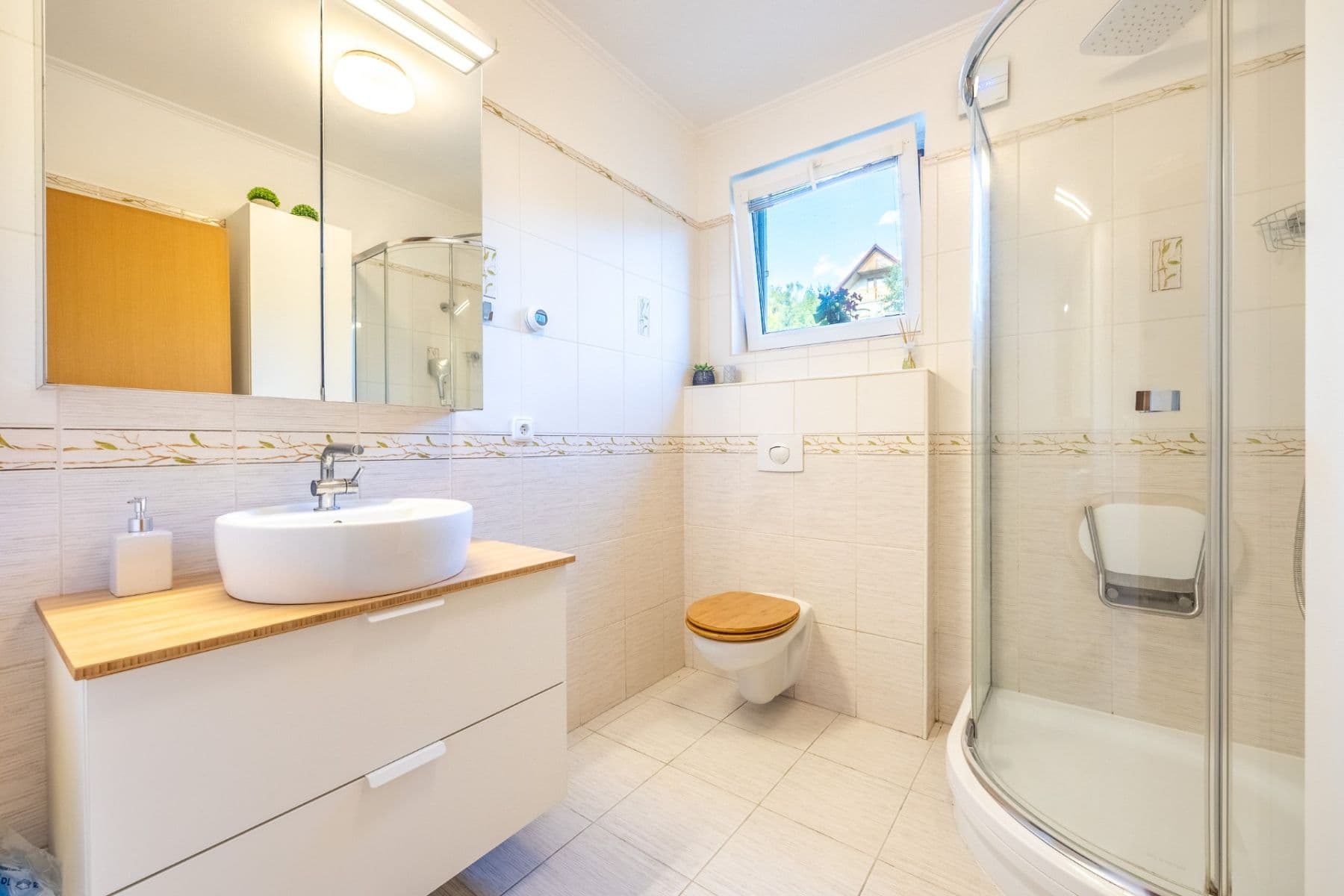 Predaj domu 204 m², pozemek 753 m², K Hubačovu, Mnichovice, Středočeský kraj Predaj domu 204 m², pozemek 753 m², K Hubačovu, Mnichovice, Středočeský kraj