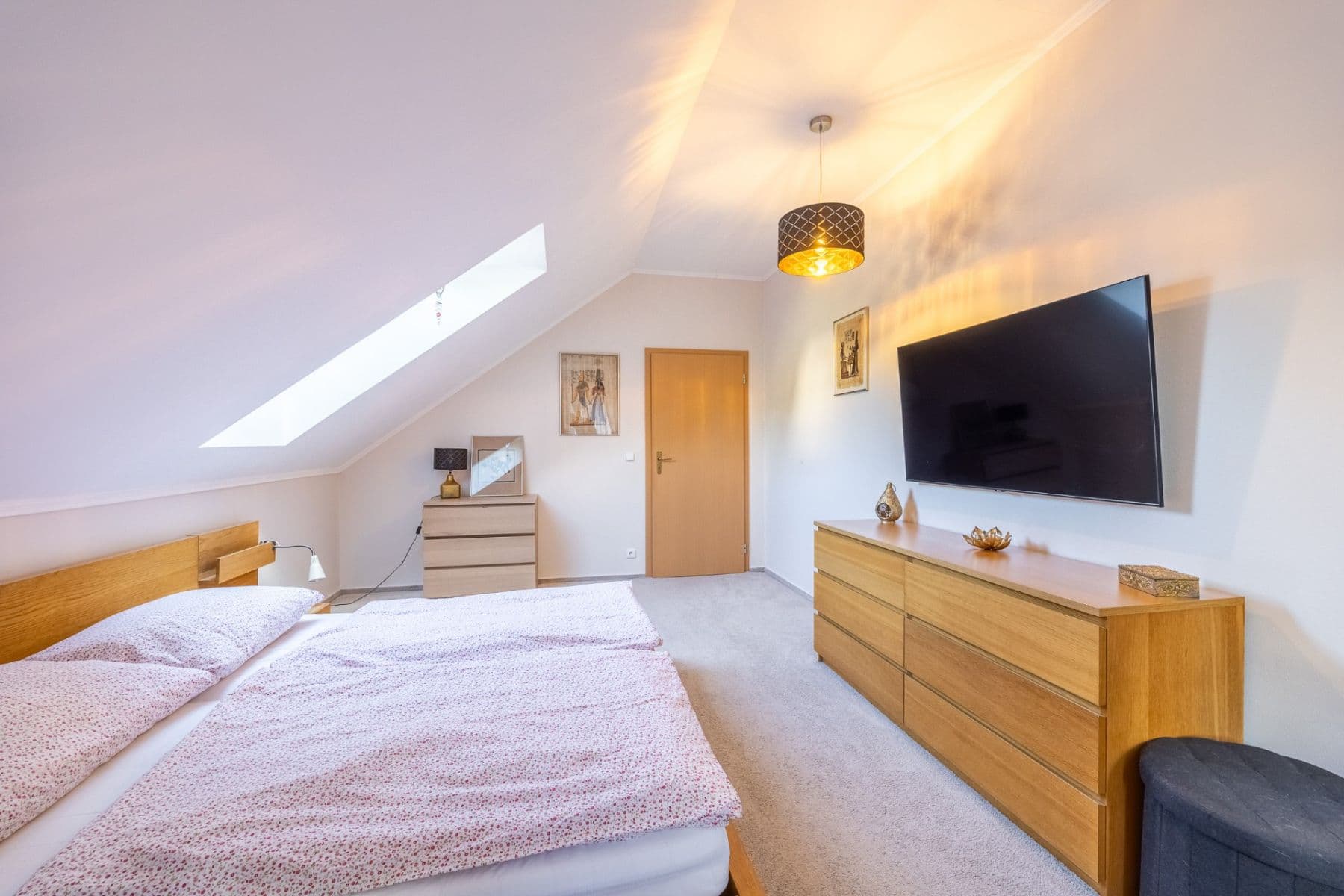 Predaj domu 204 m², pozemek 753 m², K Hubačovu, Mnichovice, Středočeský kraj Predaj domu 204 m², pozemek 753 m², K Hubačovu, Mnichovice, Středočeský kraj