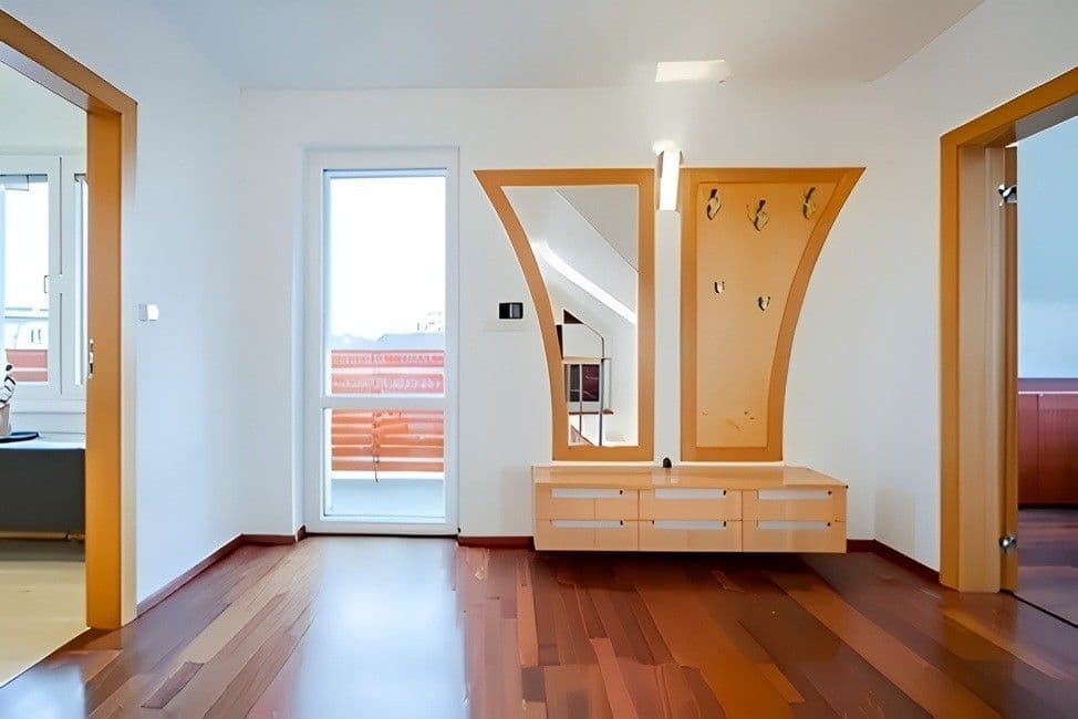 Prenájom bytu 4-izbový 130 m², Na Slavíkově, Praha, Praha Prenájom bytu 4-izbový 130 m², Na Slavíkově, Praha, Praha