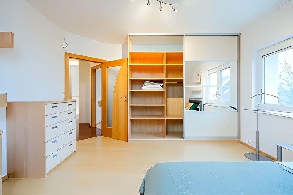 Prenájom bytu 4-izbový 130 m², Na Slavíkově, Praha, Praha Prenájom bytu 4-izbový 130 m², Na Slavíkově, Praha, Praha