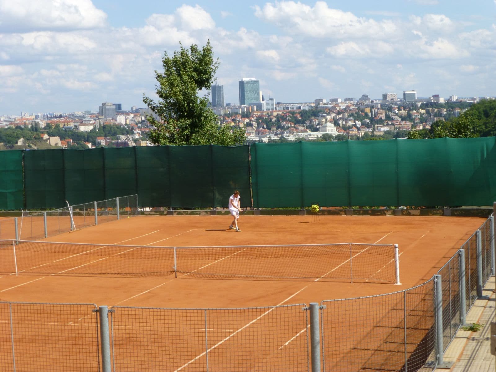 Prenájom bytu 47 m², Na Cihlářce A, Praha, Praha Prenájom bytu 47 m², Na Cihlářce A, Praha, Praha