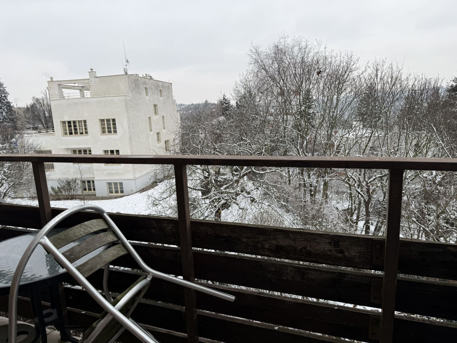 Prenájom bytu 47 m², Na Cihlářce A, Praha, Praha Prenájom bytu 47 m², Na Cihlářce A, Praha, Praha