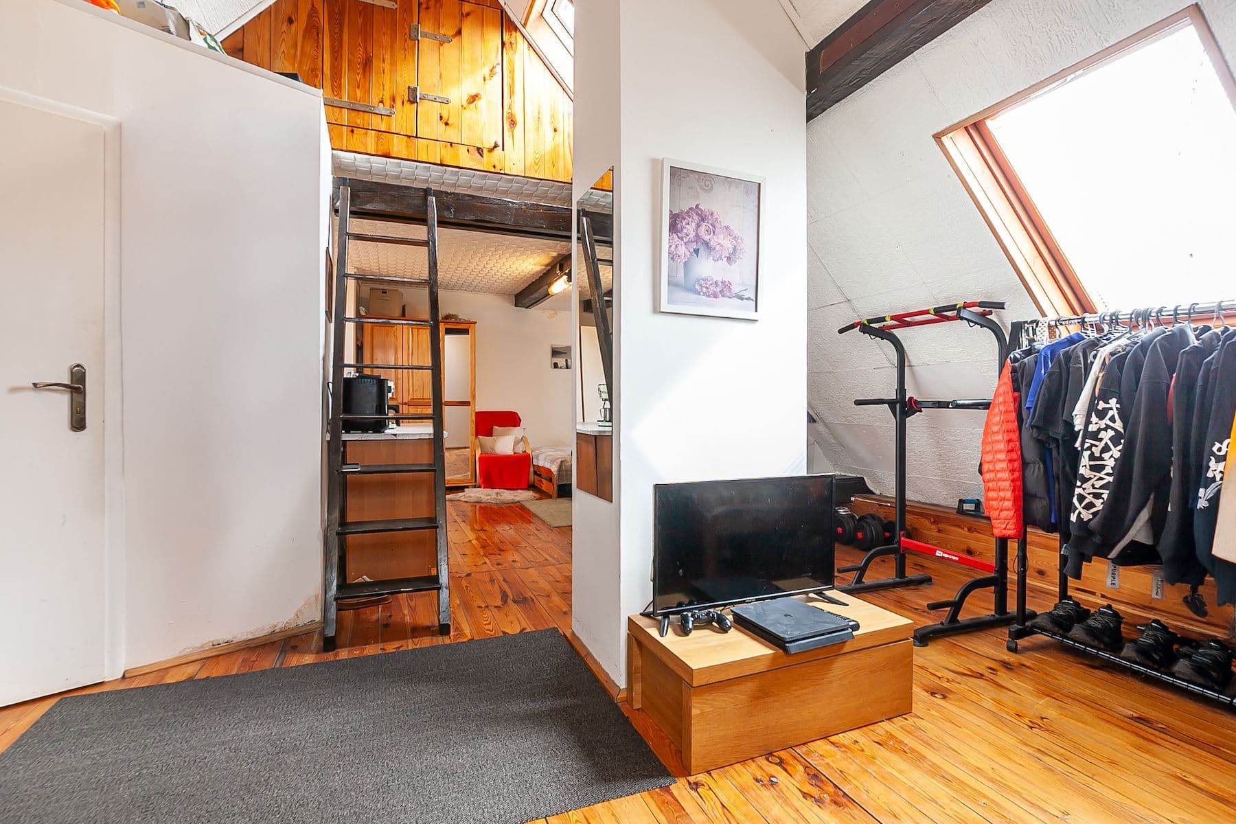 Predaj domu 255 m², pozemek 384 m², Pod Sychrovem II, Praha, Praha Predaj domu 255 m², pozemek 384 m², Pod Sychrovem II, Praha, Praha