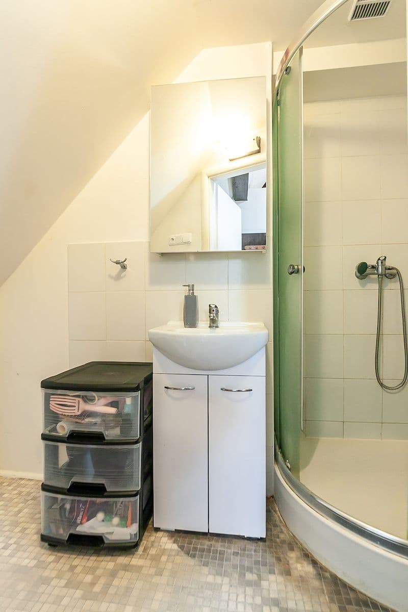Predaj domu 255 m², pozemek 384 m², Pod Sychrovem II, Praha, Praha Predaj domu 255 m², pozemek 384 m², Pod Sychrovem II, Praha, Praha