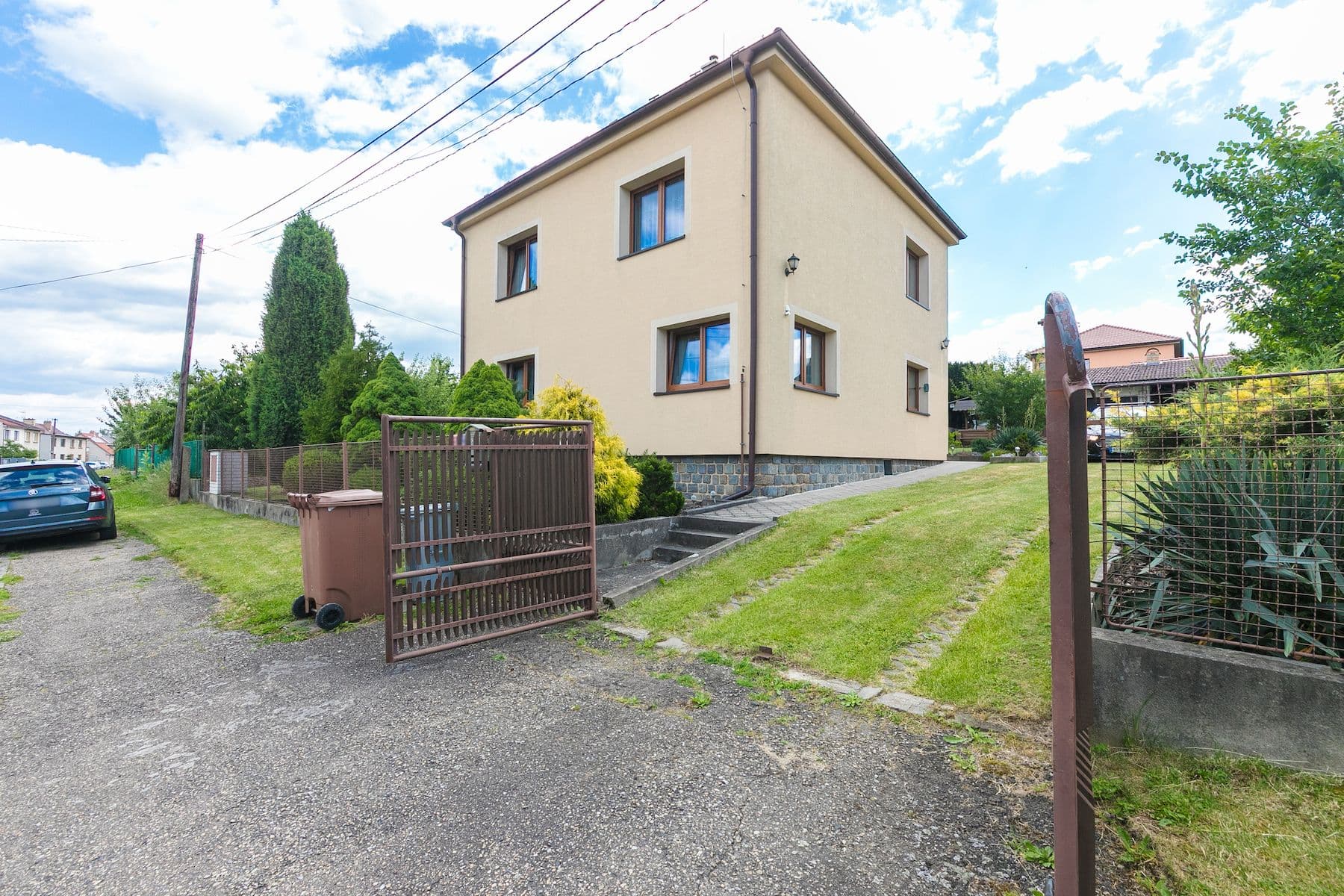 Predaj domu 160 m², pozemek 895 m², Nad Tratí, Vlašim, Středočeský kraj Predaj domu 160 m², pozemek 895 m², Nad Tratí, Vlašim, Středočeský kraj