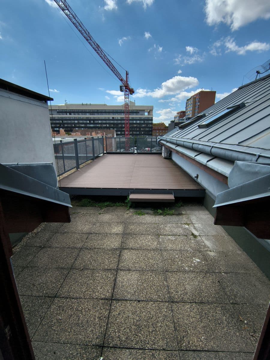 Prenájom bytu 4-izbový 140 m², U Průhonu, Praha, Praha Prenájom bytu 4-izbový 140 m², U Průhonu, Praha, Praha