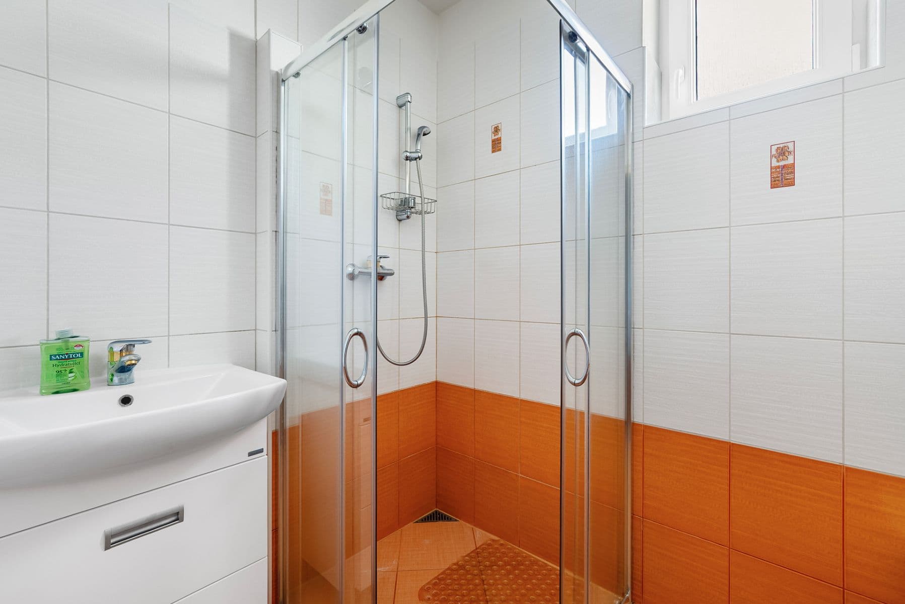 Predaj domu 172 m², pozemek 690 m², Hřbitovní, Blučina, Jihomoravský kraj Predaj domu 172 m², pozemek 690 m², Hřbitovní, Blučina, Jihomoravský kraj