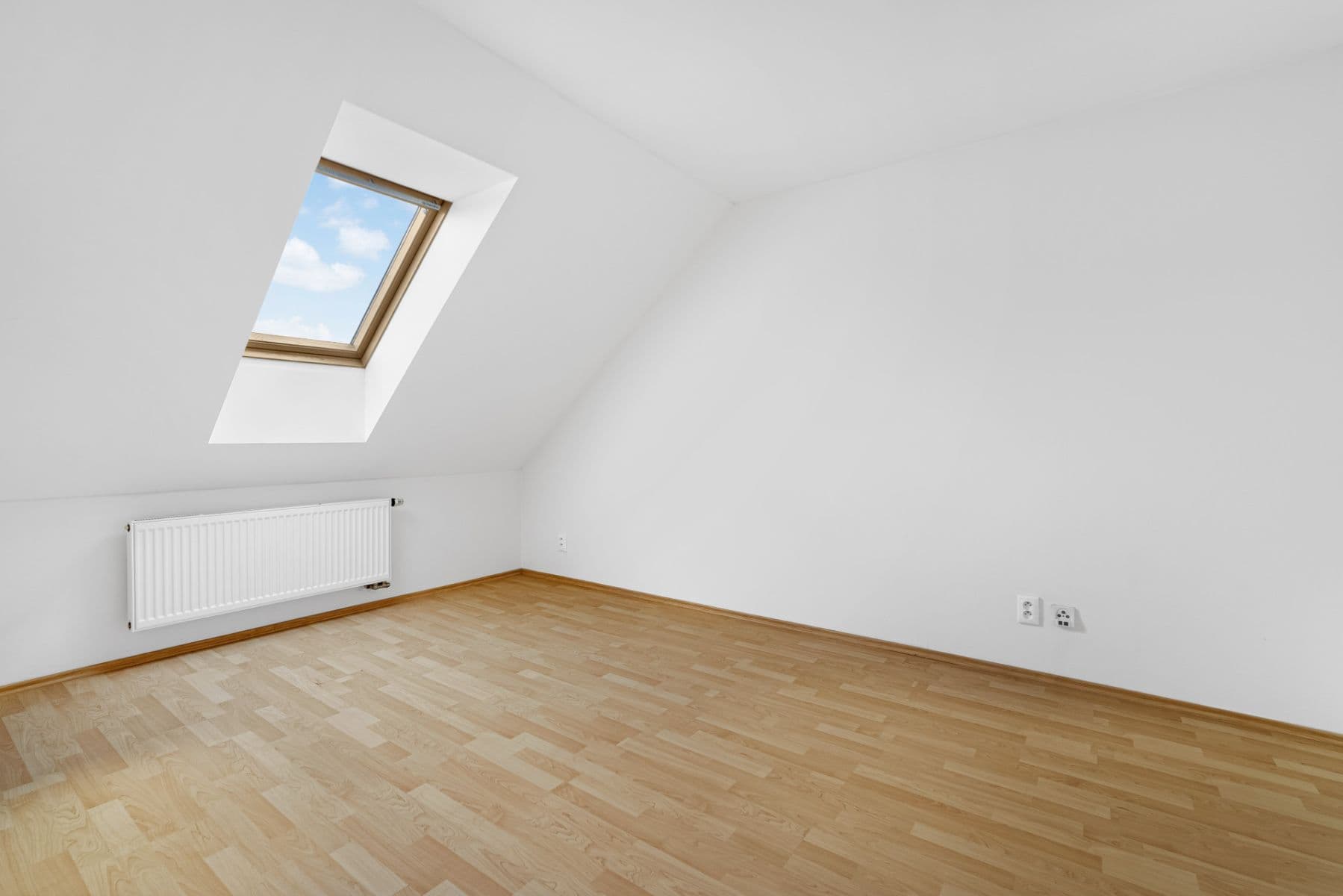 Predaj domu 172 m², pozemek 690 m², Hřbitovní, Blučina, Jihomoravský kraj Predaj domu 172 m², pozemek 690 m², Hřbitovní, Blučina, Jihomoravský kraj