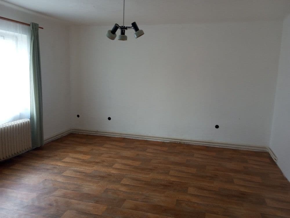 Prenájom domu 78 m², pozemek 802 m², Petra Bezruče, Zbůch, Plzeňský kraj Prenájom domu 78 m², pozemek 802 m², Petra Bezruče, Zbůch, Plzeňský kraj