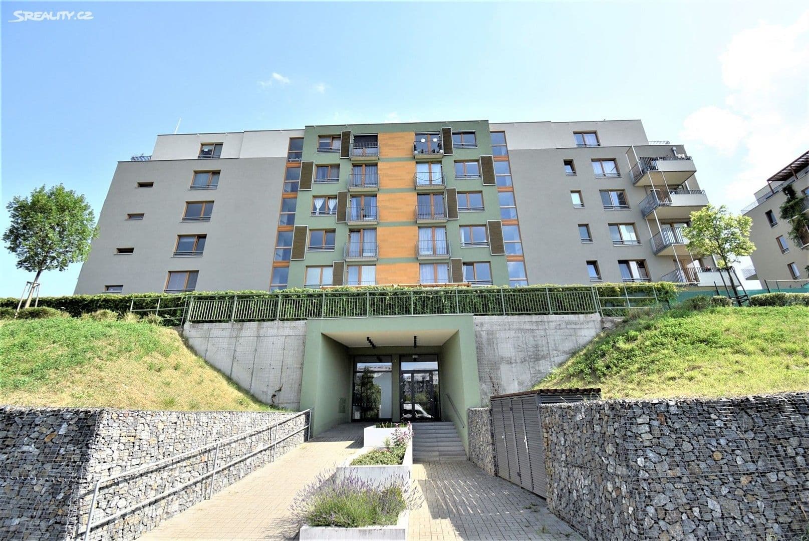 Prenájom bytu 1-izbový 34 m², Modrého, Praha, Praha Prenájom bytu 1-izbový 34 m², Modrého, Praha, Praha