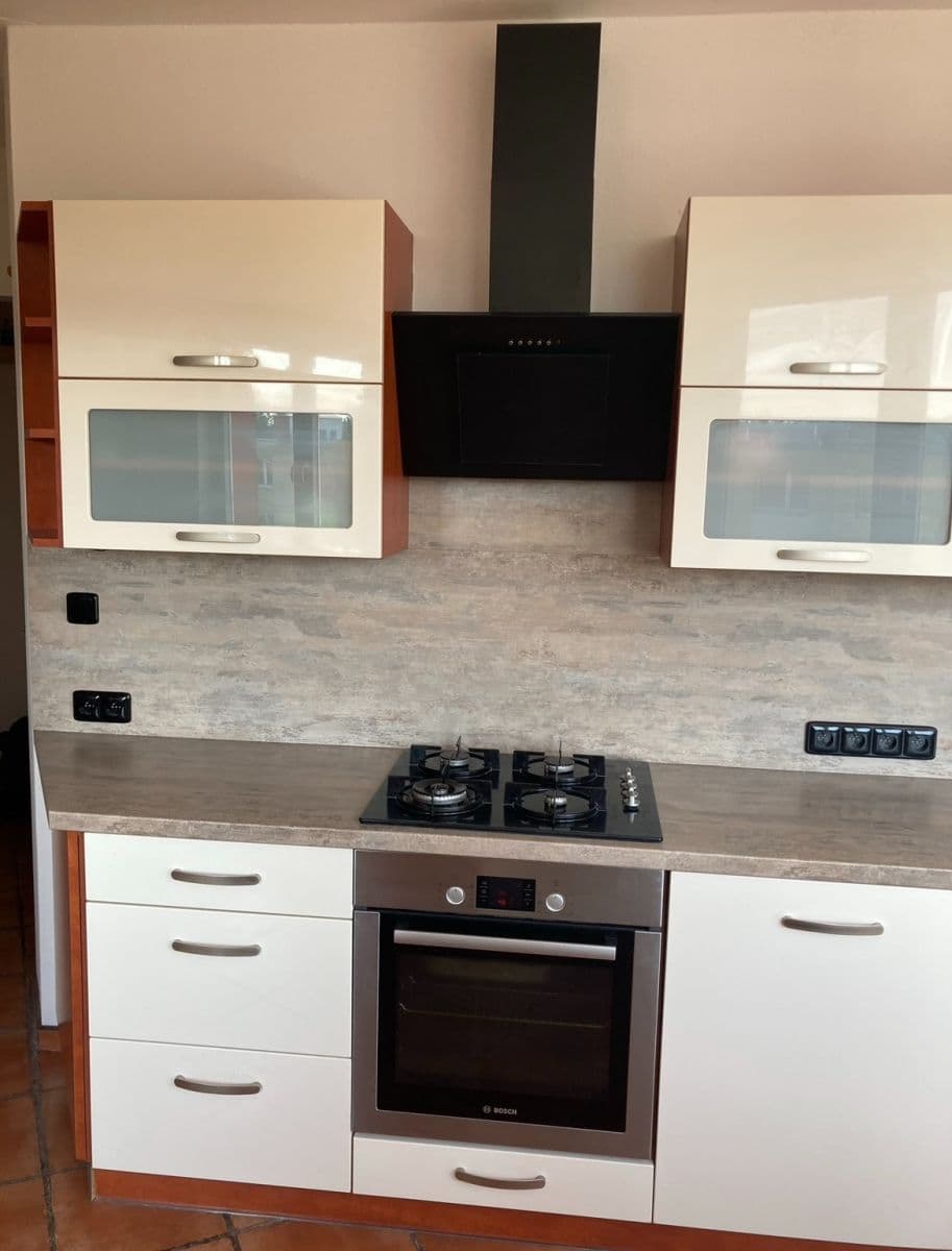 Prenájom bytu 2-izbový 60 m², Letovická, Brno, Jihomoravský kraj Prenájom bytu 2-izbový 60 m², Letovická, Brno, Jihomoravský kraj