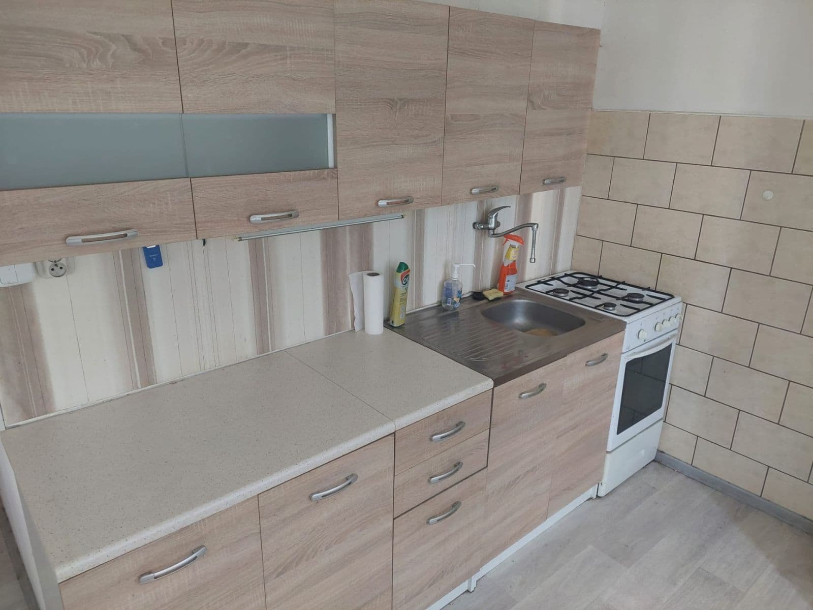 Prenájom bytu 2-izbový 49 m², SPC V, Krnov, Moravskoslezský kraj Prenájom bytu 2-izbový 49 m², SPC V, Krnov, Moravskoslezský kraj