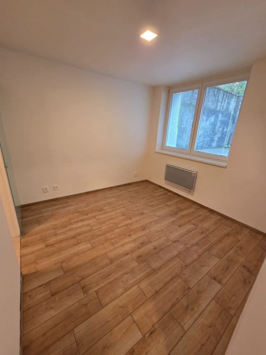 Predaj bytu 2-izbový 36 m², Terronská, Praha, Praha Predaj bytu 2-izbový 36 m², Terronská, Praha, Praha