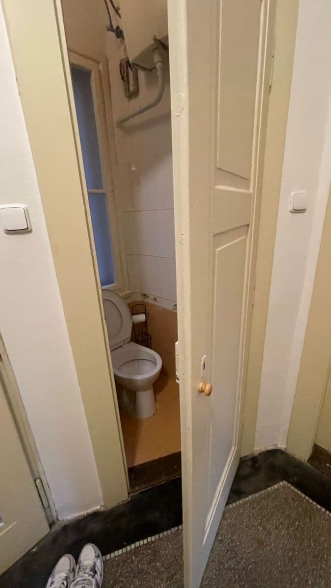 Prenájom bytu 2-izbový 53 m², Podolská, Praha, Praha Prenájom bytu 2-izbový 53 m², Podolská, Praha, Praha