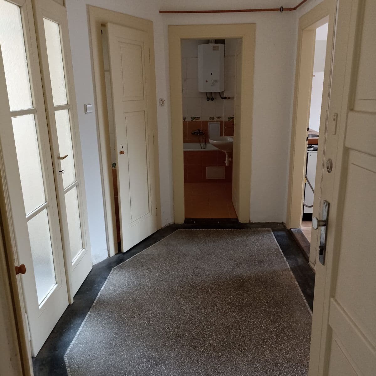 Prenájom bytu 2-izbový 53 m², Podolská, Praha, Praha Prenájom bytu 2-izbový 53 m², Podolská, Praha, Praha