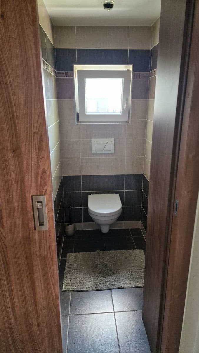 Predaj domu 130 m², pozemek 647 m², A. Jiráska, Jeneč, Středočeský kraj Predaj domu 130 m², pozemek 647 m², A. Jiráska, Jeneč, Středočeský kraj