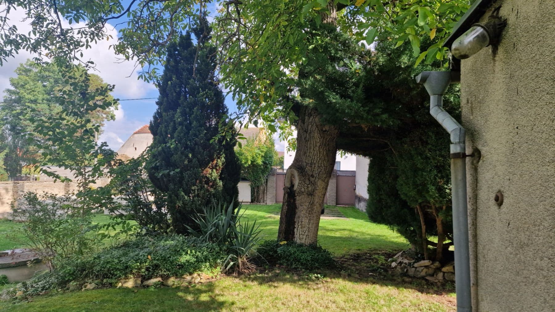 Predaj domu 130 m², pozemek 647 m², A. Jiráska, Jeneč, Středočeský kraj Predaj domu 130 m², pozemek 647 m², A. Jiráska, Jeneč, Středočeský kraj