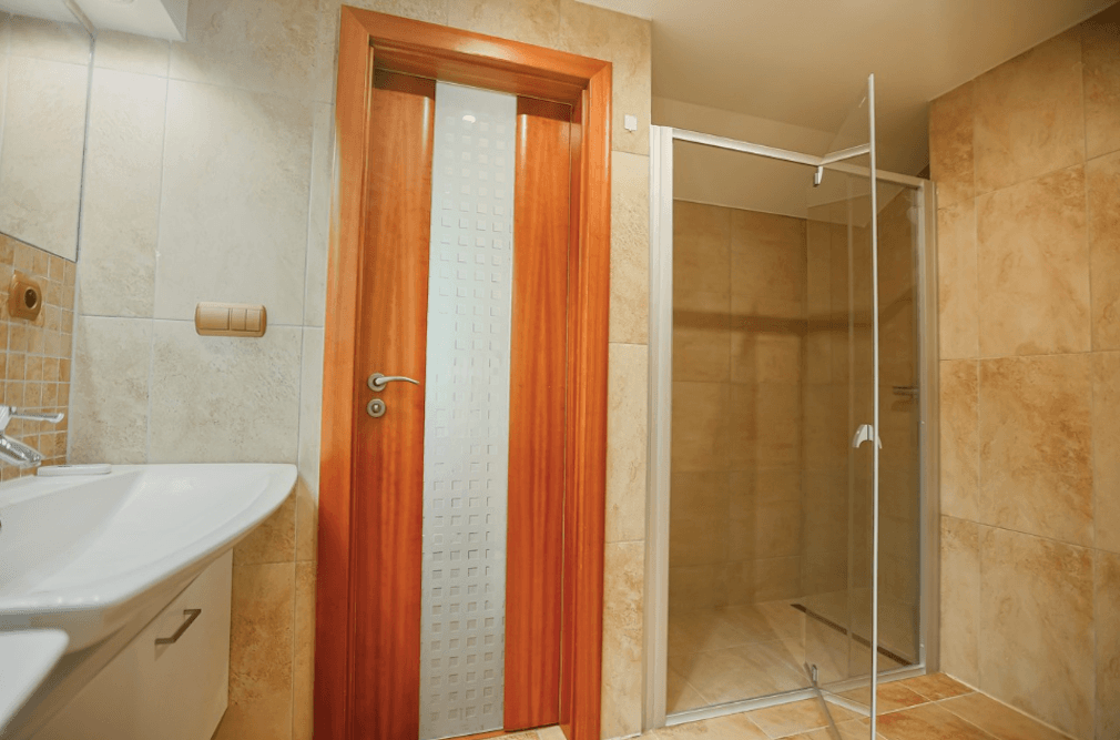 Prenájom bytu 3-izbový 153 m², Korunní, Praha, Praha Prenájom bytu 3-izbový 153 m², Korunní, Praha, Praha