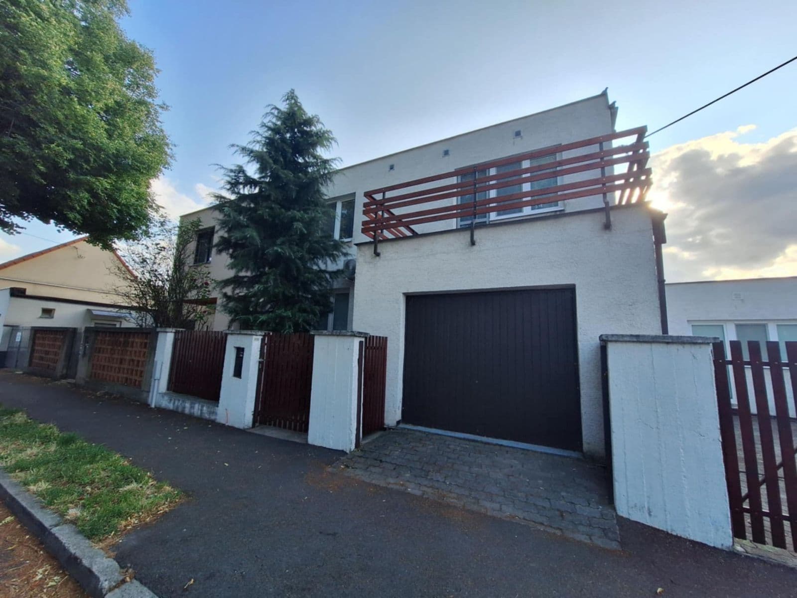 Prenájom domu 55 m², pozemek 120 m², Konopná, Ružinov, Bratislavský kraj Prenájom domu 55 m², pozemek 120 m², Konopná, Ružinov, Bratislavský kraj